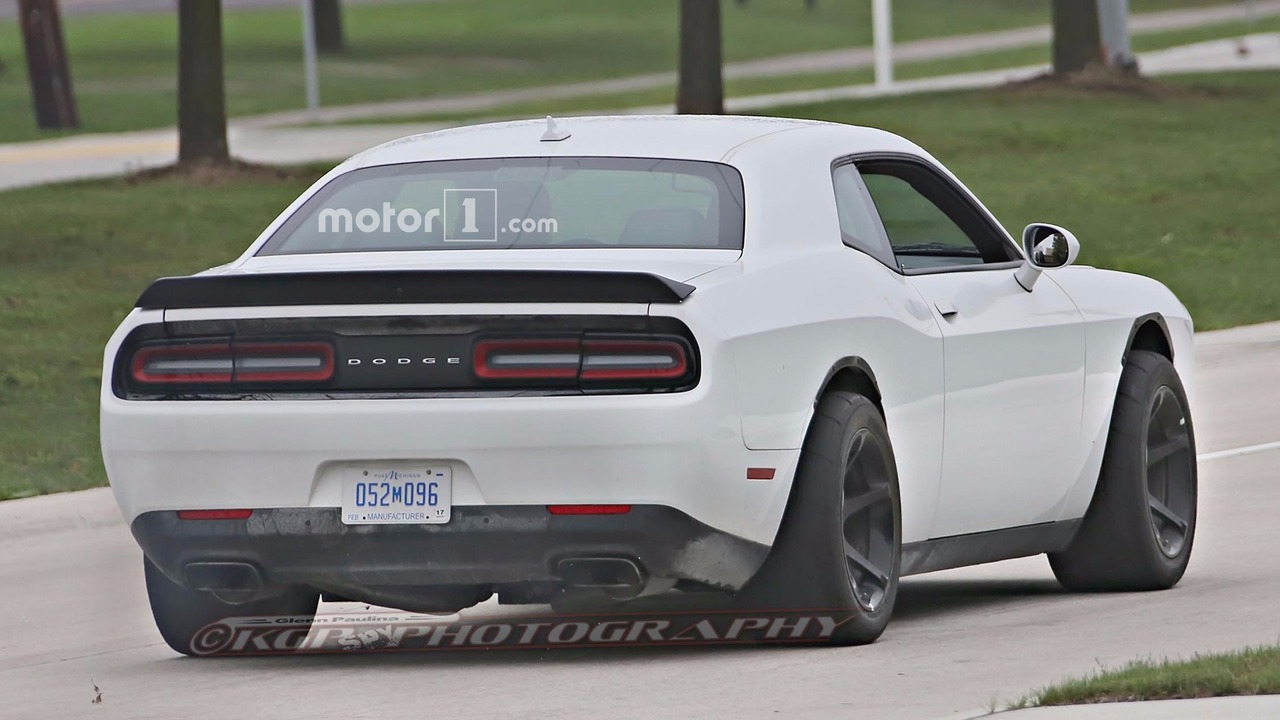 dodge-challenger-adr-spy-pics-5