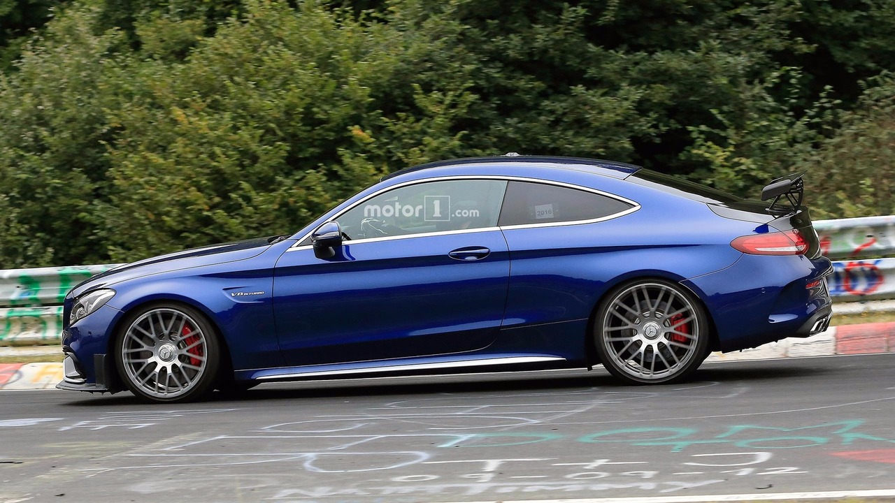 mercedes-amg-c63-r-coupe-spy-pics-6