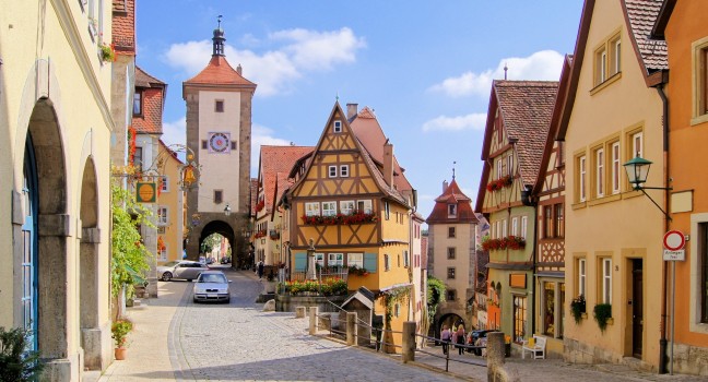 street-oldtown-rothenburg-ob-der-tauber-the-romantic-road-germany_main