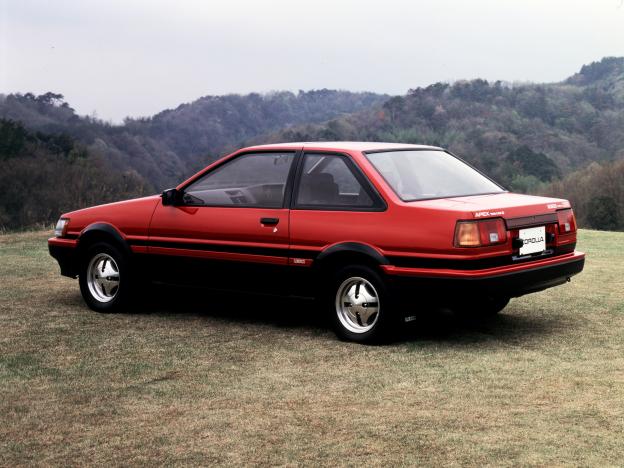 Toyota Motor Corp's fifth generation model of Corolla car is seen in this undated handout image and released by Toyota Motor Corporation, obtained by Reuters on November 4, 2016. Toyota Motor Corporation /Handout via Reuters