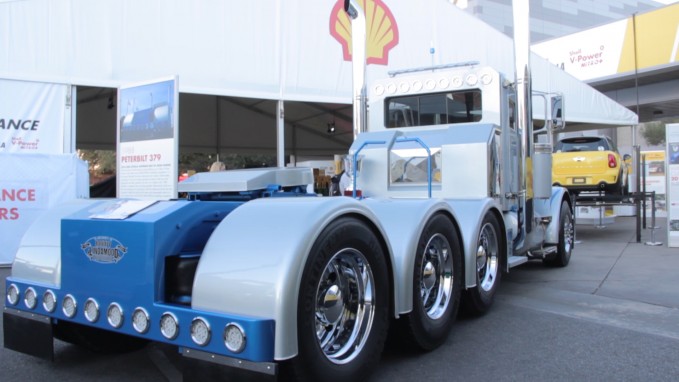 1988-peterbilt-sema-679x382