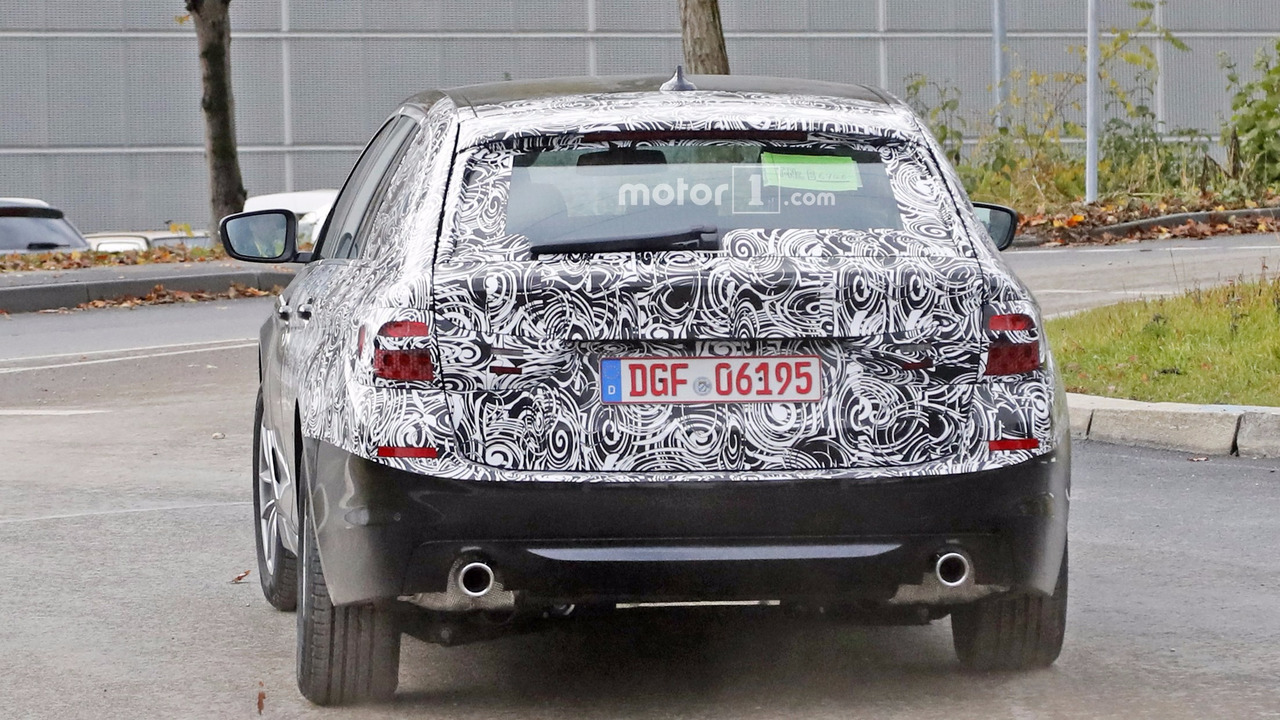 2017-bmw-5-series-touring-spy-photo-8