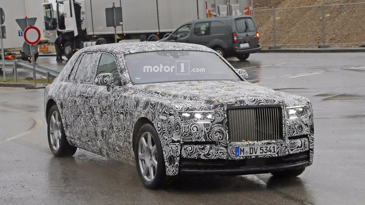 2018-rolls-royce-phantom-spy-photo-2