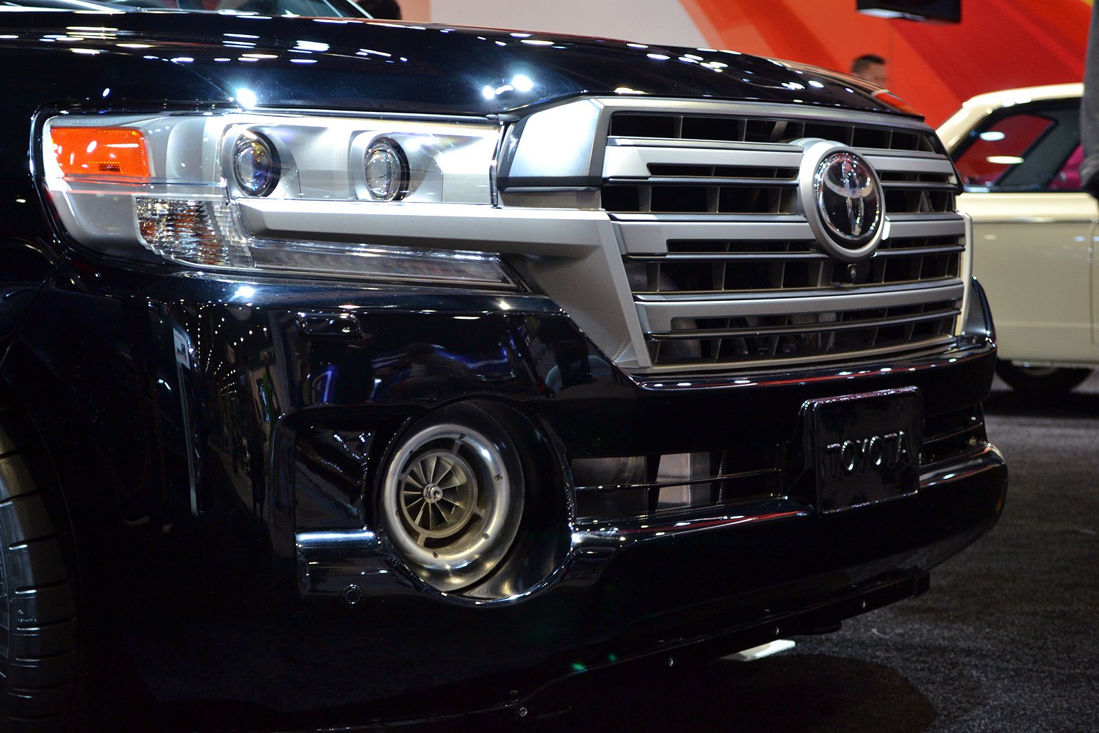 toyota-land-speed-cruiser-sema-2016-002