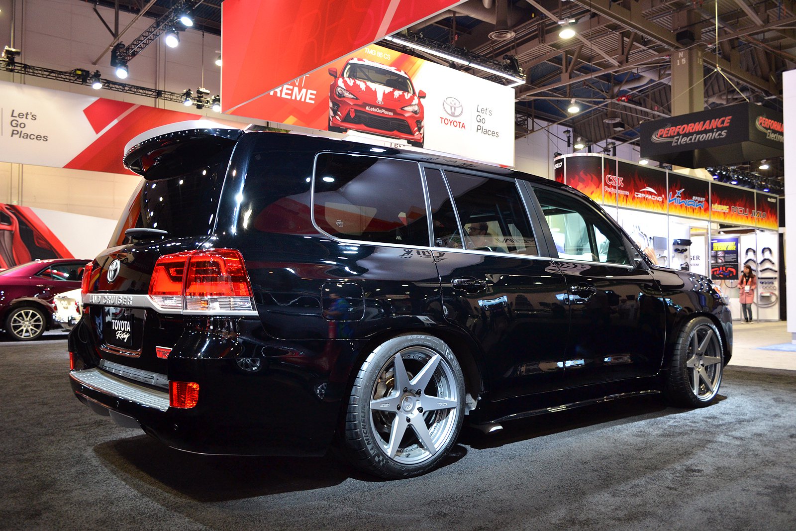 toyota-land-speed-cruiser-sema-2016-008