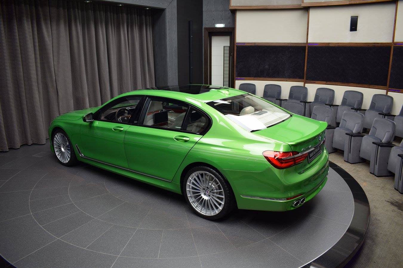 alpina-b7-java-green-abu-dhabi-3