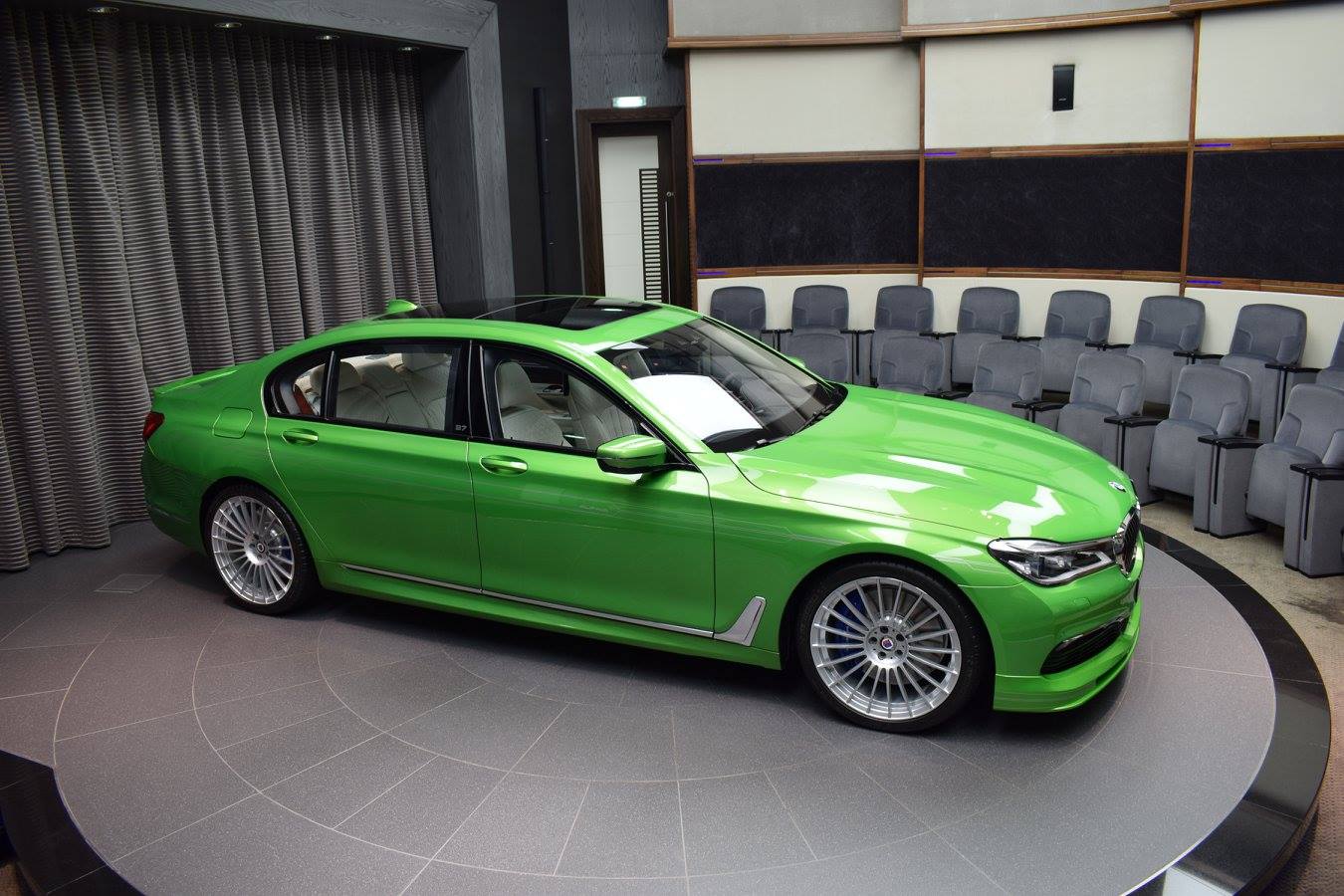 alpina-b7-java-green-abu-dhabi-42