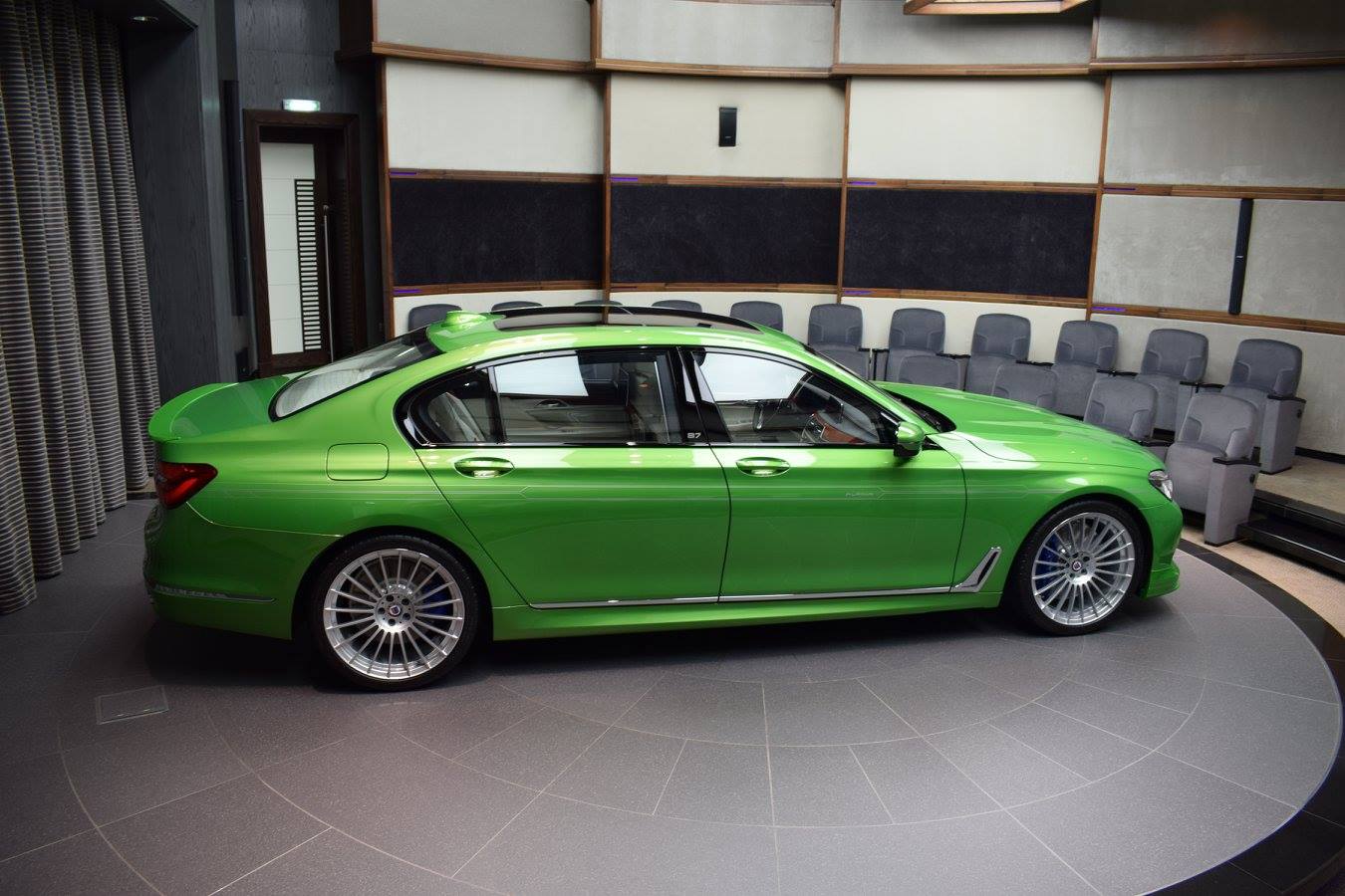 alpina-b7-java-green-abu-dhabi-43