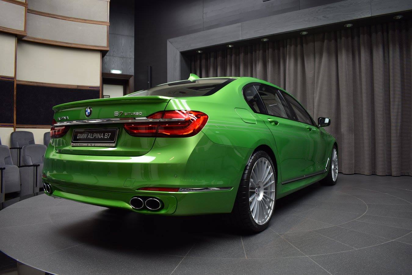 alpina-b7-java-green-abu-dhabi-6