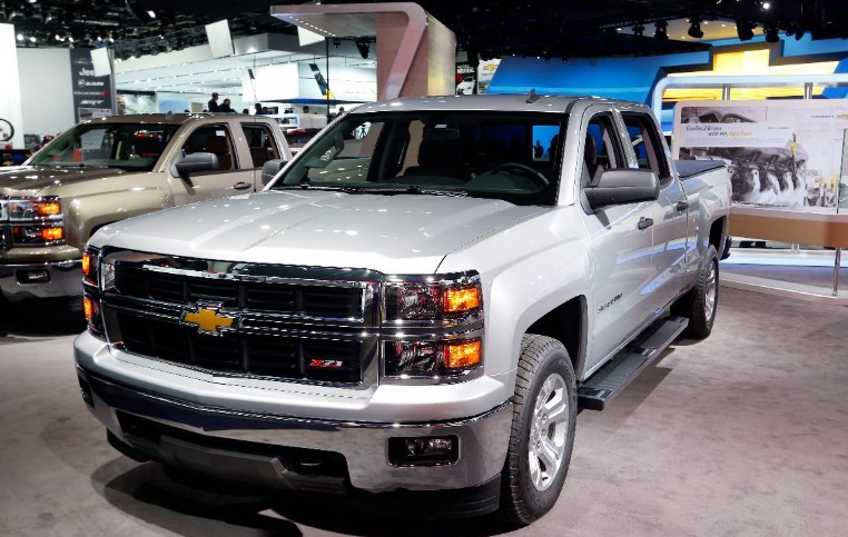 4-chevrolet-silverado-crew-cab-lt