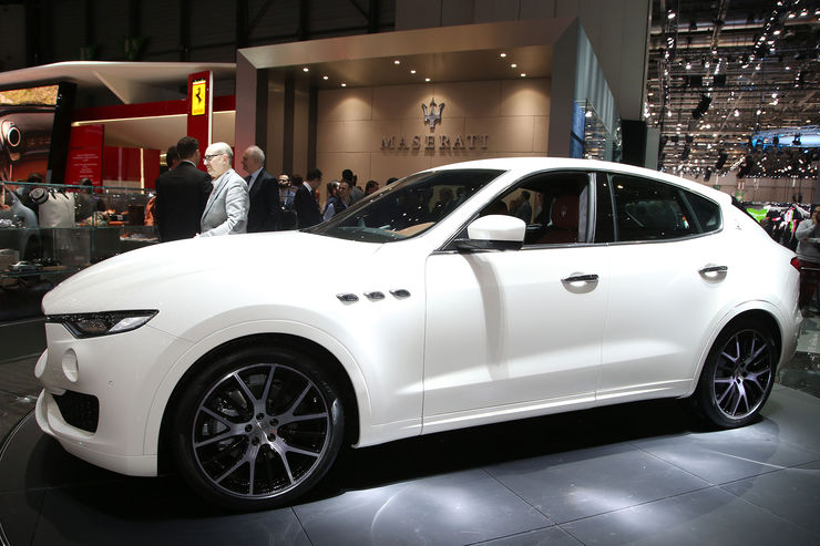 maserati-levante-suv-fotoshowbig-cd3b7949-932496