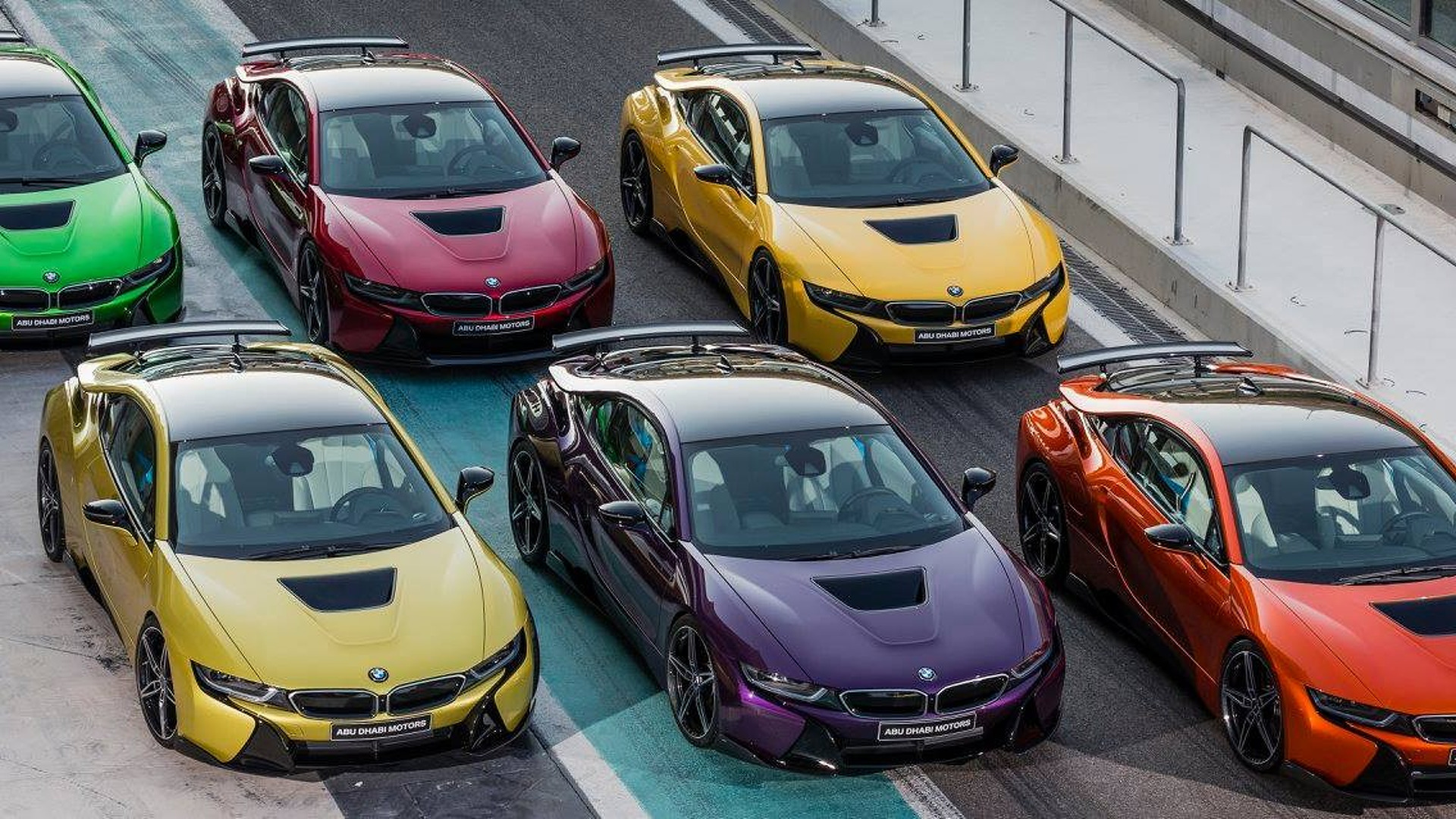 colorful-bmw-i8s-at-yas-marina-circuit-30