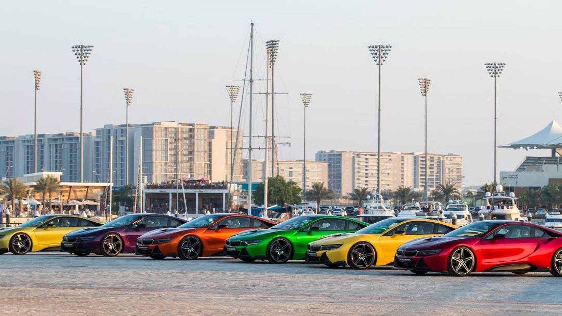 colorful-bmw-i8s-at-yas-marina-circuit-32