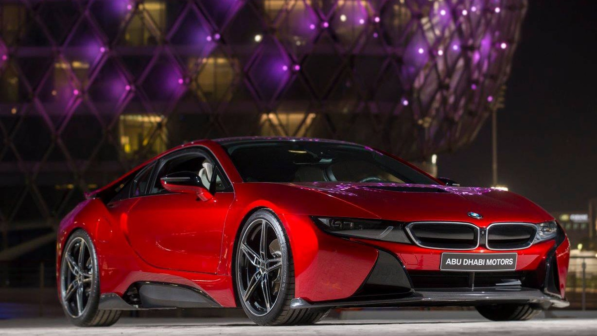 colorful-bmw-i8s-at-yas-marina-circuit-35