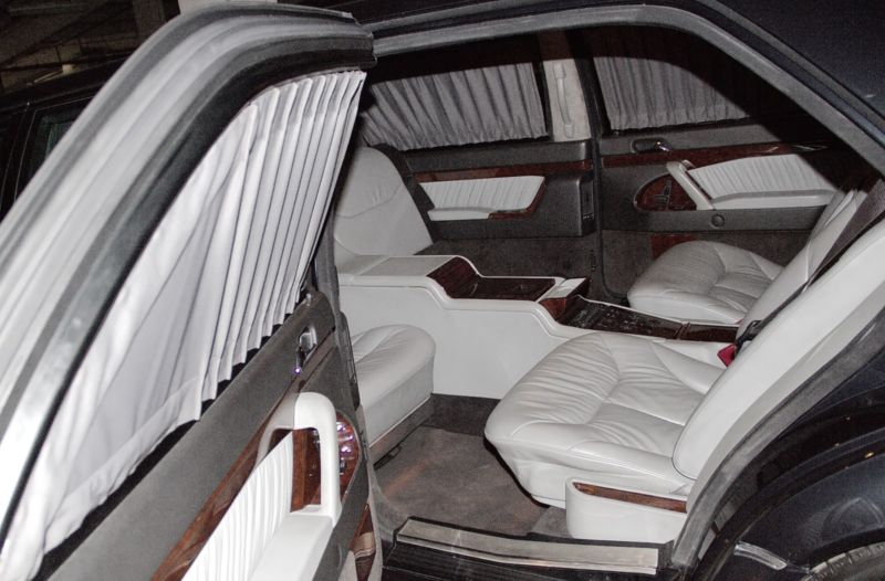 vladimir-putin-s-mercedes-benz-s600-pullman-shows-up-for-sale-on-german-website_3