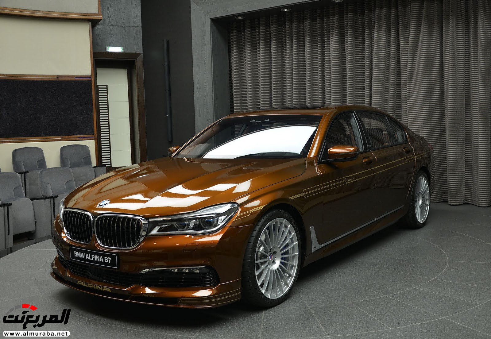 "بالصور" شاهد بي ام دبليو "ألبينا" B7 بالطلاء الكستنائي البني واللمسات ذهبية Alpina B7 4