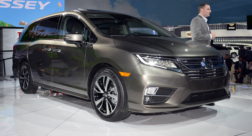 “هوندا” أوديسي الجديدة كليا 2018 يكشف عنها بديترويت Honda Odyssey