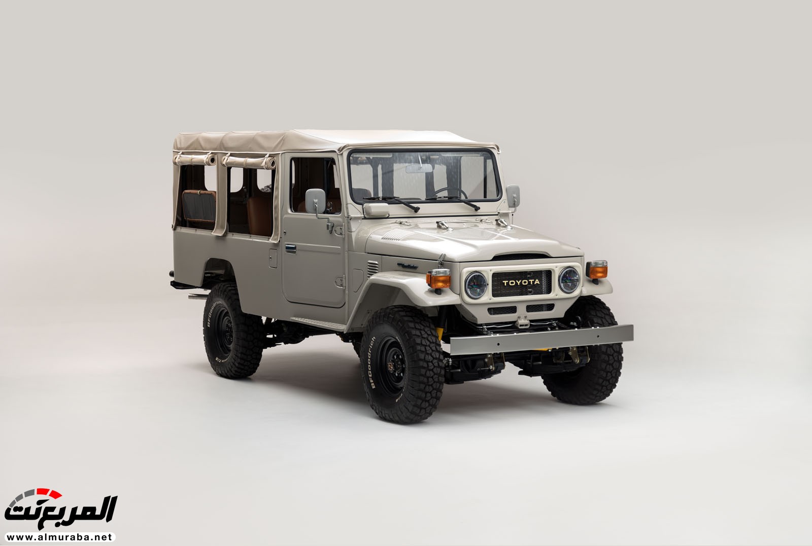 "بالصور" شاهد الكلاسيكية "تويوتا" لاند كروزر 1981 المعدلة التي كانت مخصصة لنقل قوات الجيش Toyota Land Cruiser 2