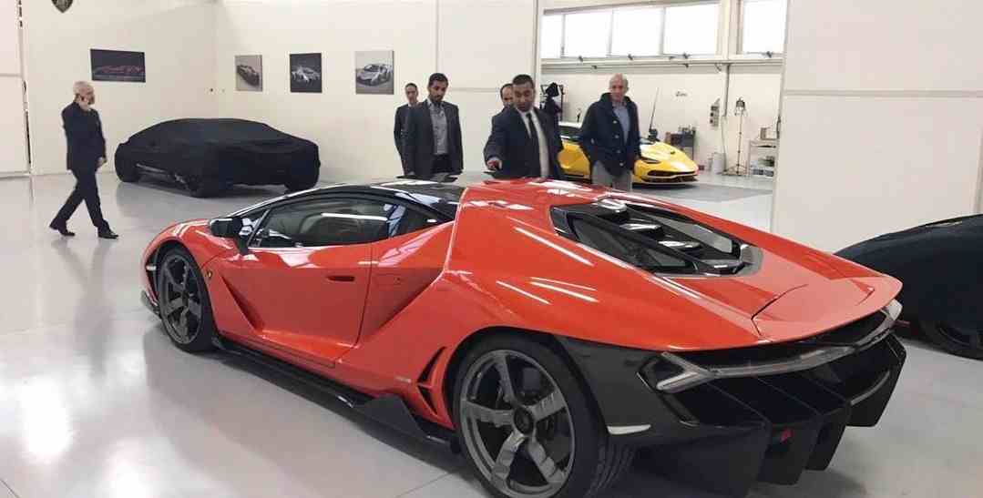 أول "لامبورجيني" سينتيناريو تسلم لمالكها بالإمارات العربية المتحدة Lamborghini Centenario 2