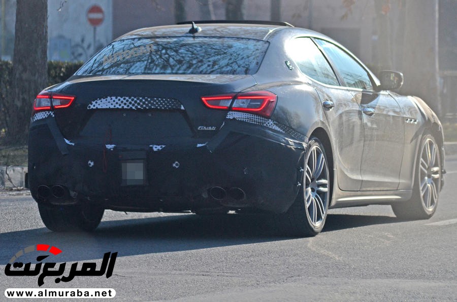 "صور تجسسية" أثناء اختبار "مازيراتي" جيبلي 2018 بفيس ليفت Maserati Ghibli 3