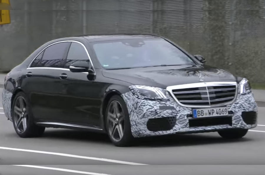 “مرسيدس S63 AMG” المحدثة 2018 تُرصد أثناء اختبارها بقوة 600 حصان وأنظمة قيادة ذاتية بالكامل