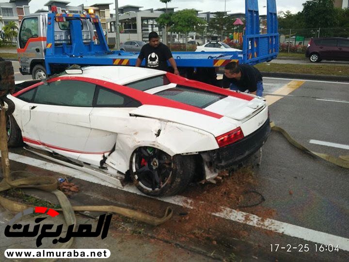 "بالصور والفيديو" شاهد "لامبورجيني" جالاردو مملوكة لمراهق تدمر تماما في حادث بماليزيا Lamborghini Gallardo 2