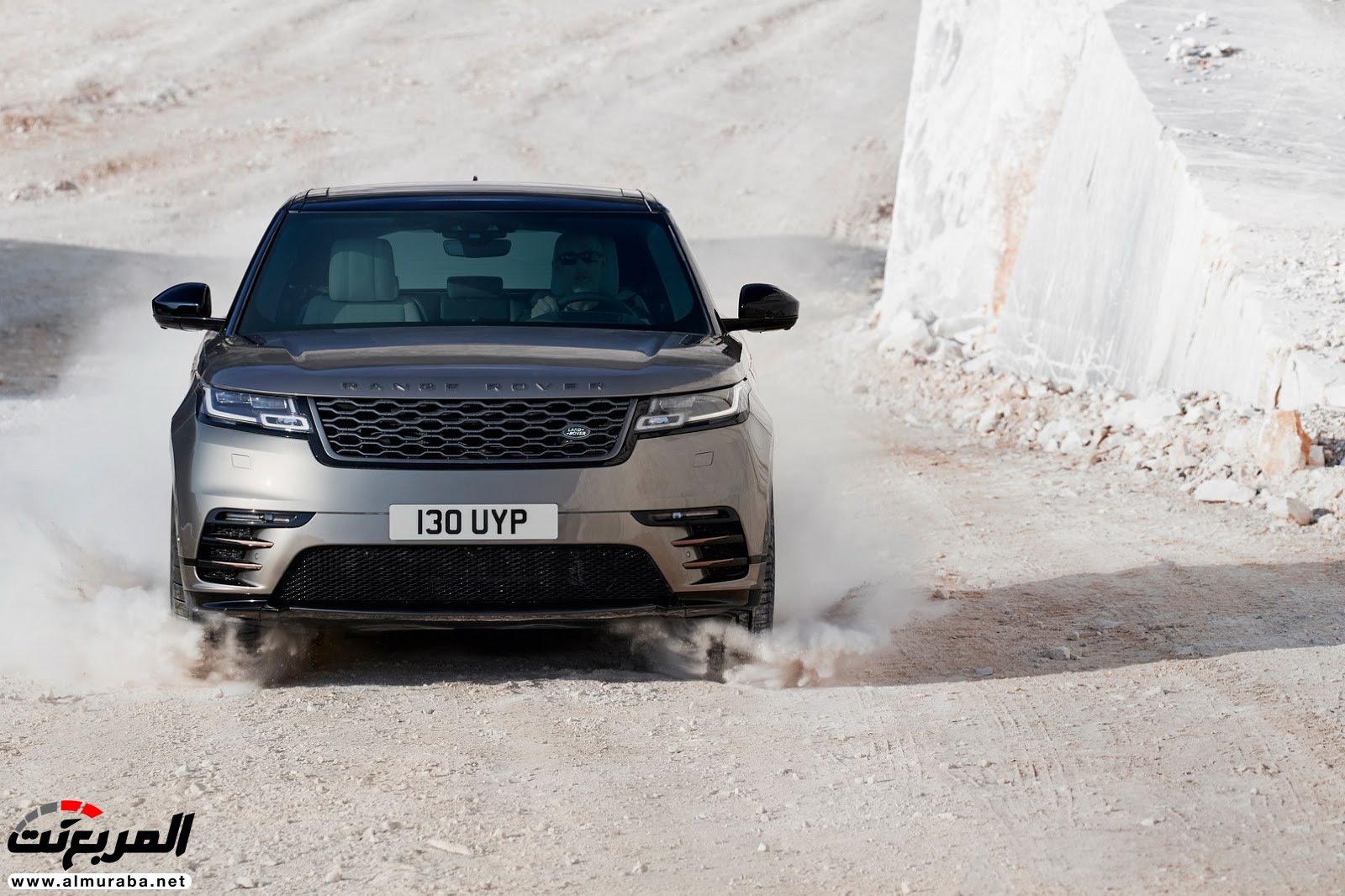 "رينج روفر" فيلار الجديدة كليا 2018 يُكشف عنها بالكامل "مواصفات وأسعار وصور وفيديو" Range Rover Velar 3