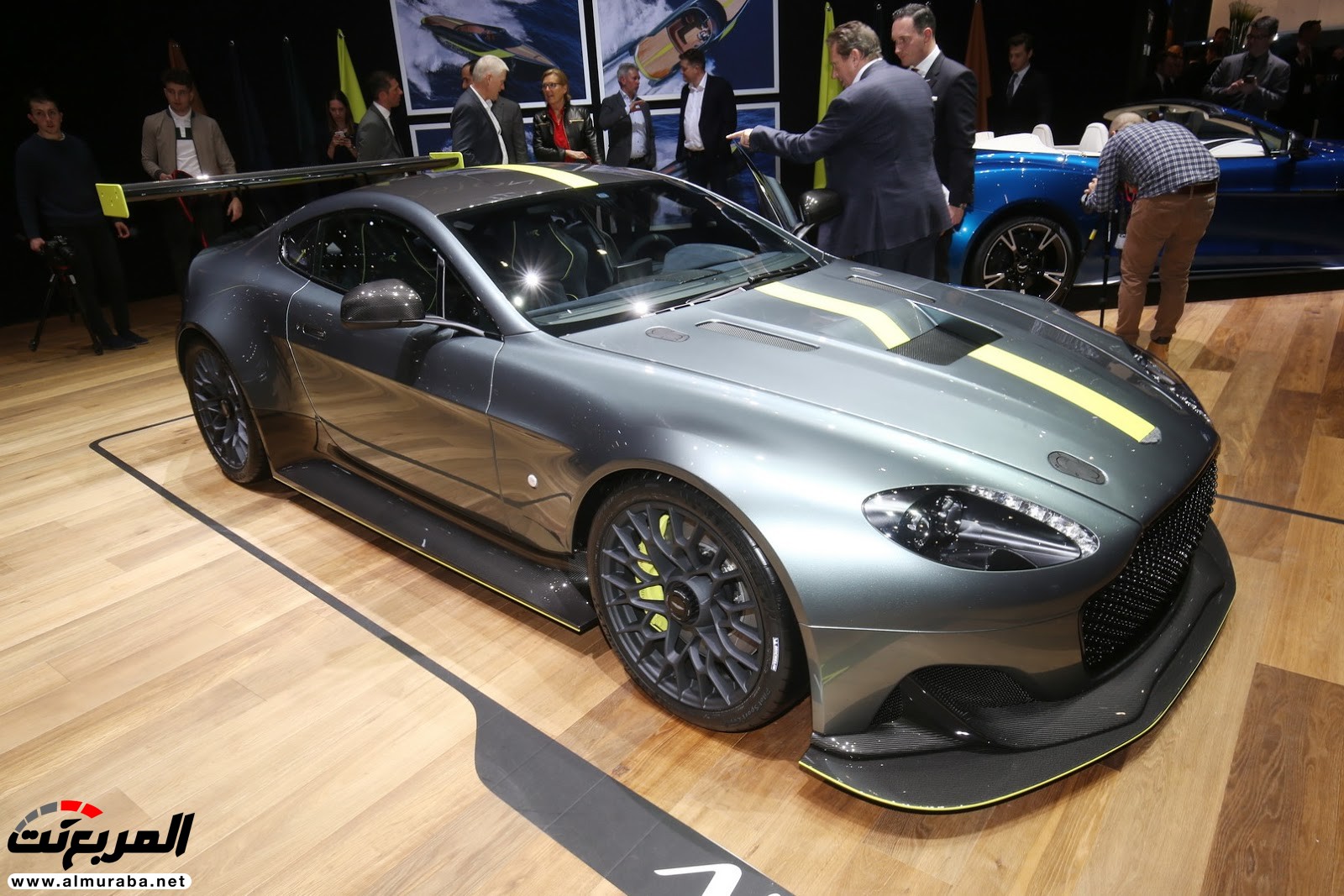 "أستون مارتن" تعرض نسخ كونسيبت عالية الأداء لسيارتي فانتاج ورابيد في جنيف Aston Martin 7