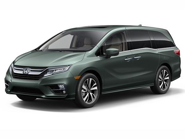 "هوندا" أوديسي الجديدة كليا 2018 قد تصل أسواق مجلس التعاون الخليجي ببداية العام المقبل Honda Odyssey 12