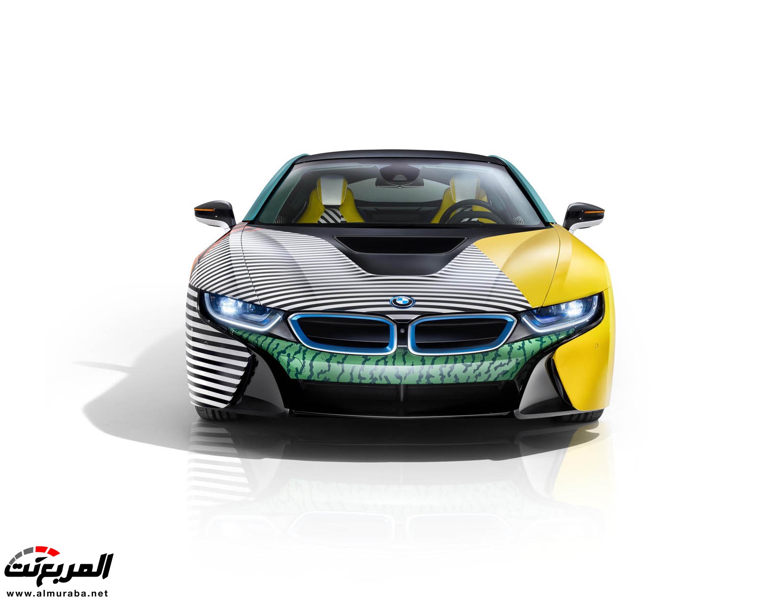 "بي إم دبليو i8" يُعدل تصميمها لتحصل على ألوان كلاسيكية زاهية 1