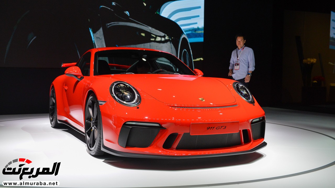 بورش 911 GT3 المحدثة 2018 تتألق في نيويويورك بقوة 500 حصان 2