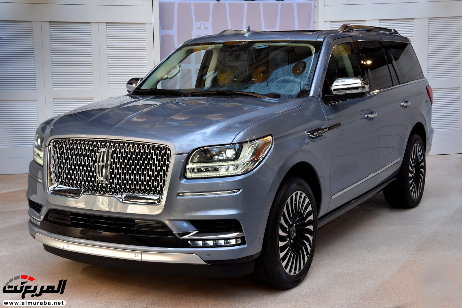 لينكولن نافيجيتور 2018 الجديدة كلياً تكشف نفسها رسمياً "صور وفيديو" Lincoln Navigator 16