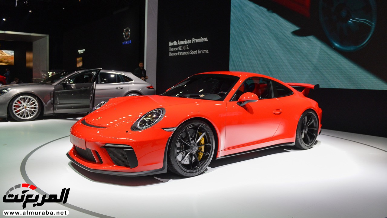 بورش 911 GT3 المحدثة 2018 تتألق في نيويويورك بقوة 500 حصان 3