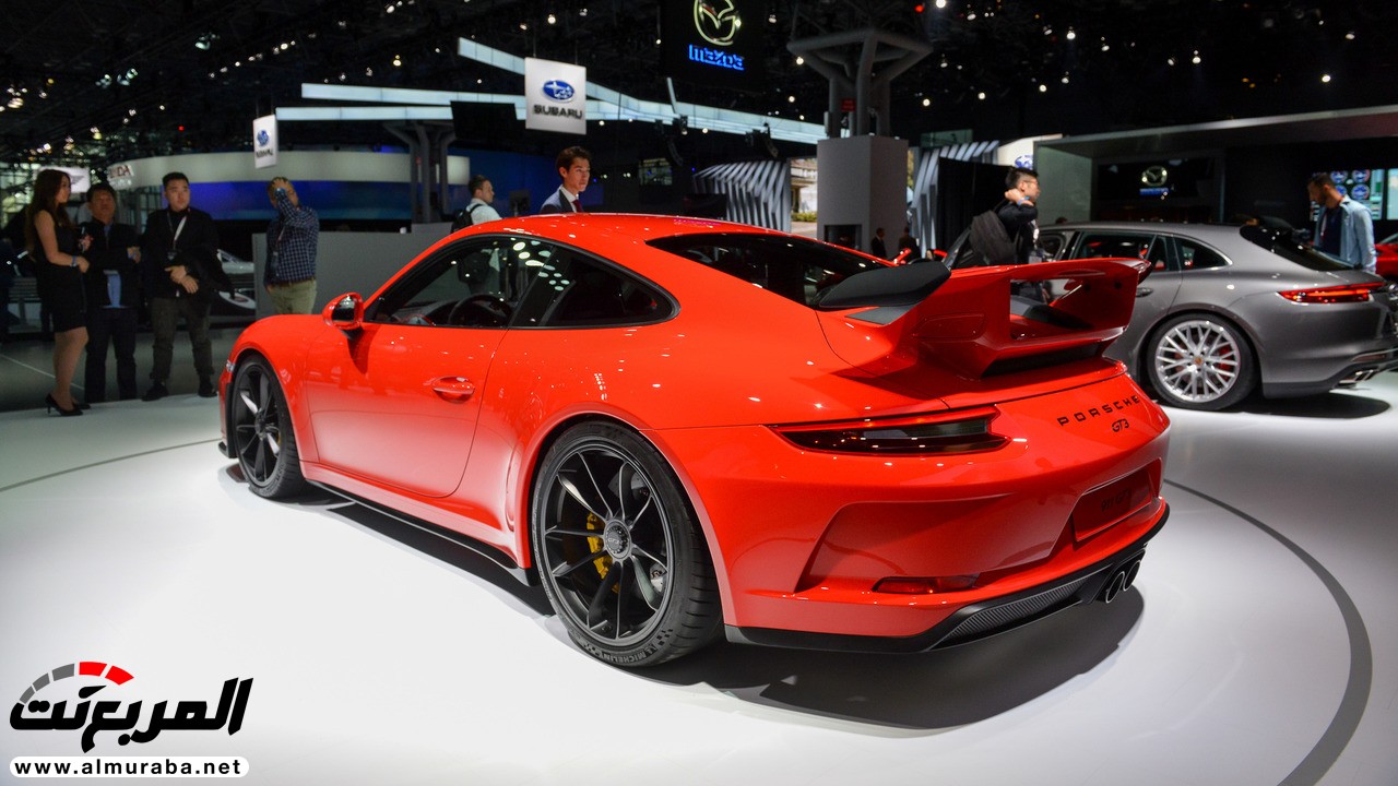 بورش 911 GT3 المحدثة 2018 تتألق في نيويويورك بقوة 500 حصان 5