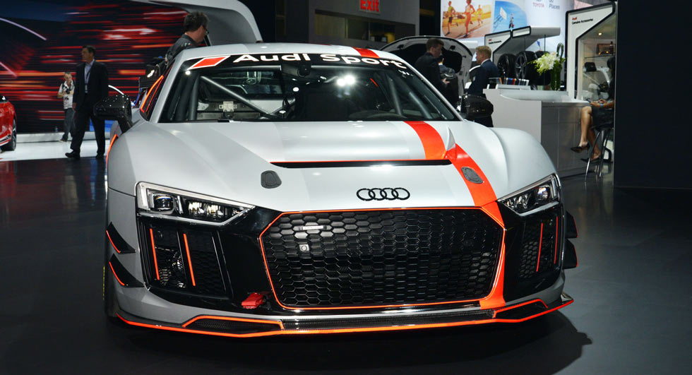 “أودي R8 LMS GT4” تدشن نفسها في نيويورك بقوة 495 حصان