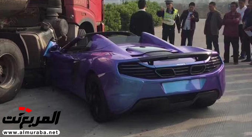 مكلارين 650S سبايدر تتورط في حادث خطير بالصين وتدهسها ناقلة نفط !