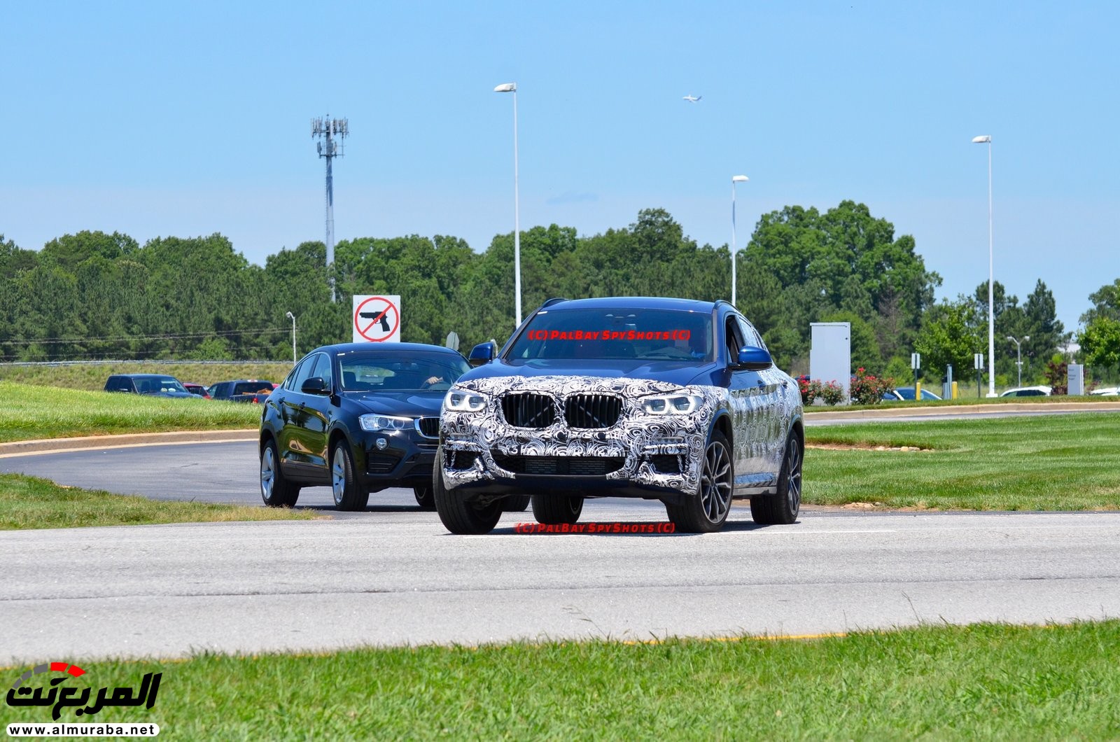 بي إم دبليو X4 M40i تُرصد أثناء اختبارها بمظهر رياضي وقوة 335 حصان 1