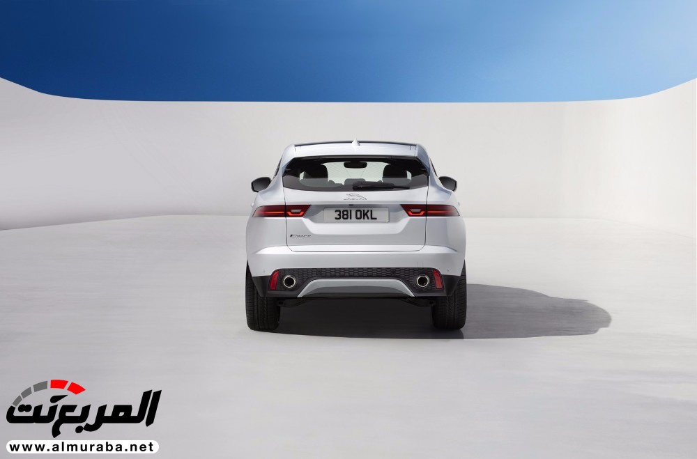 جاغوار E-Pace الجديدة كليا 2018 تكشف نفسها في استعراض مذهل 6