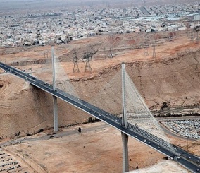 "بالصور" شاهد وتعرف على جسر الرياض أكبر الجسور المعلقة في العالم 3