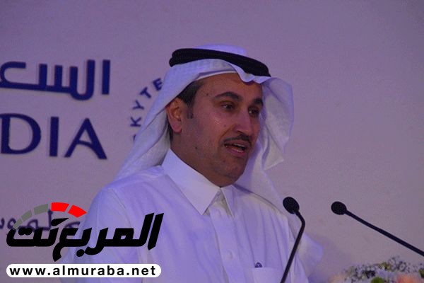 مدير الخطوط السعودية يؤكد أن المرأة السعودية على أعتاب قيادة الطائرات 1