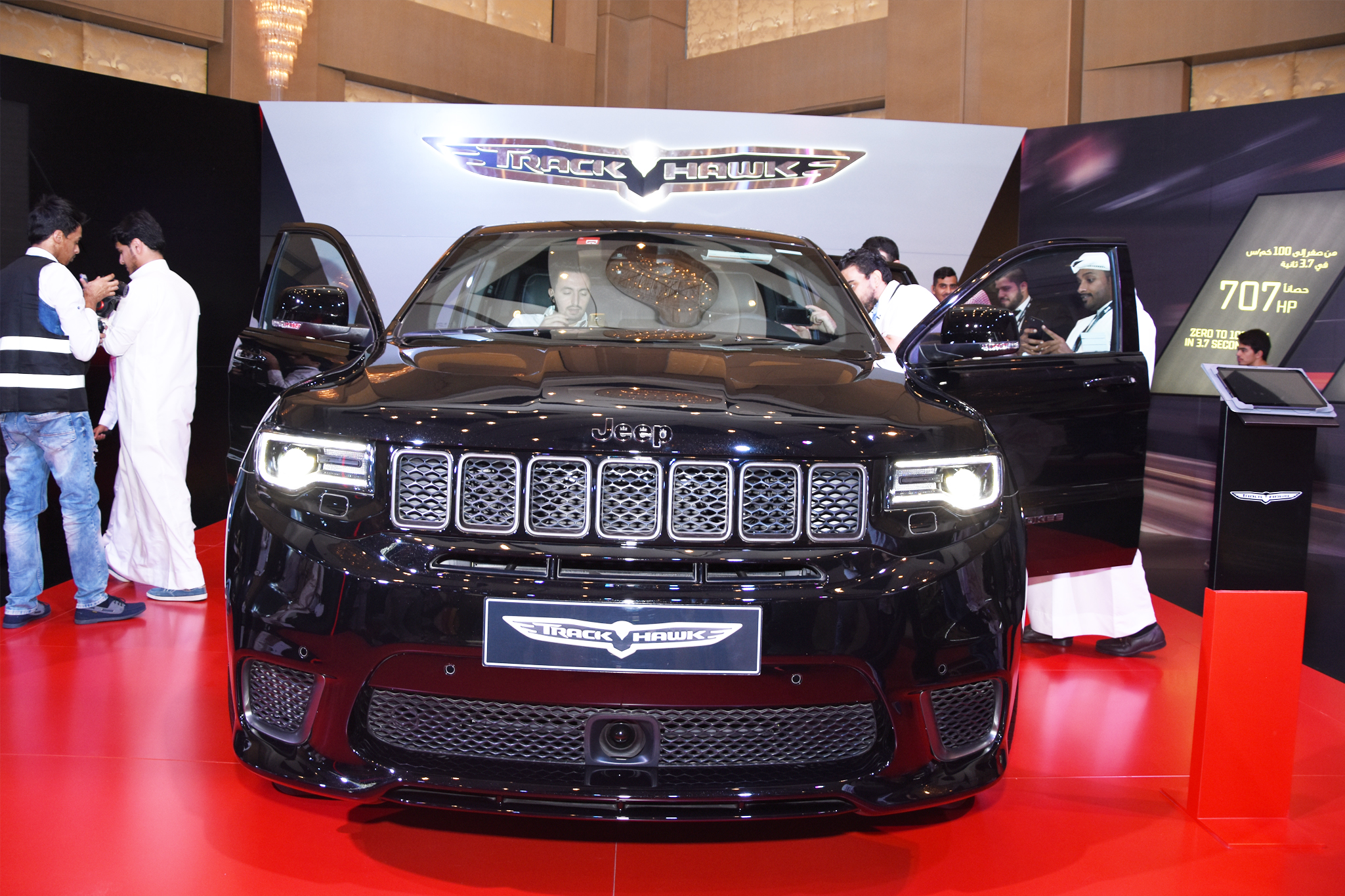 المتحدة للسيارات تدشن اسرع سيارة SUV بقوة 707 حصان في العالم بمعرض أكسس للسيارات الفاخرة 5