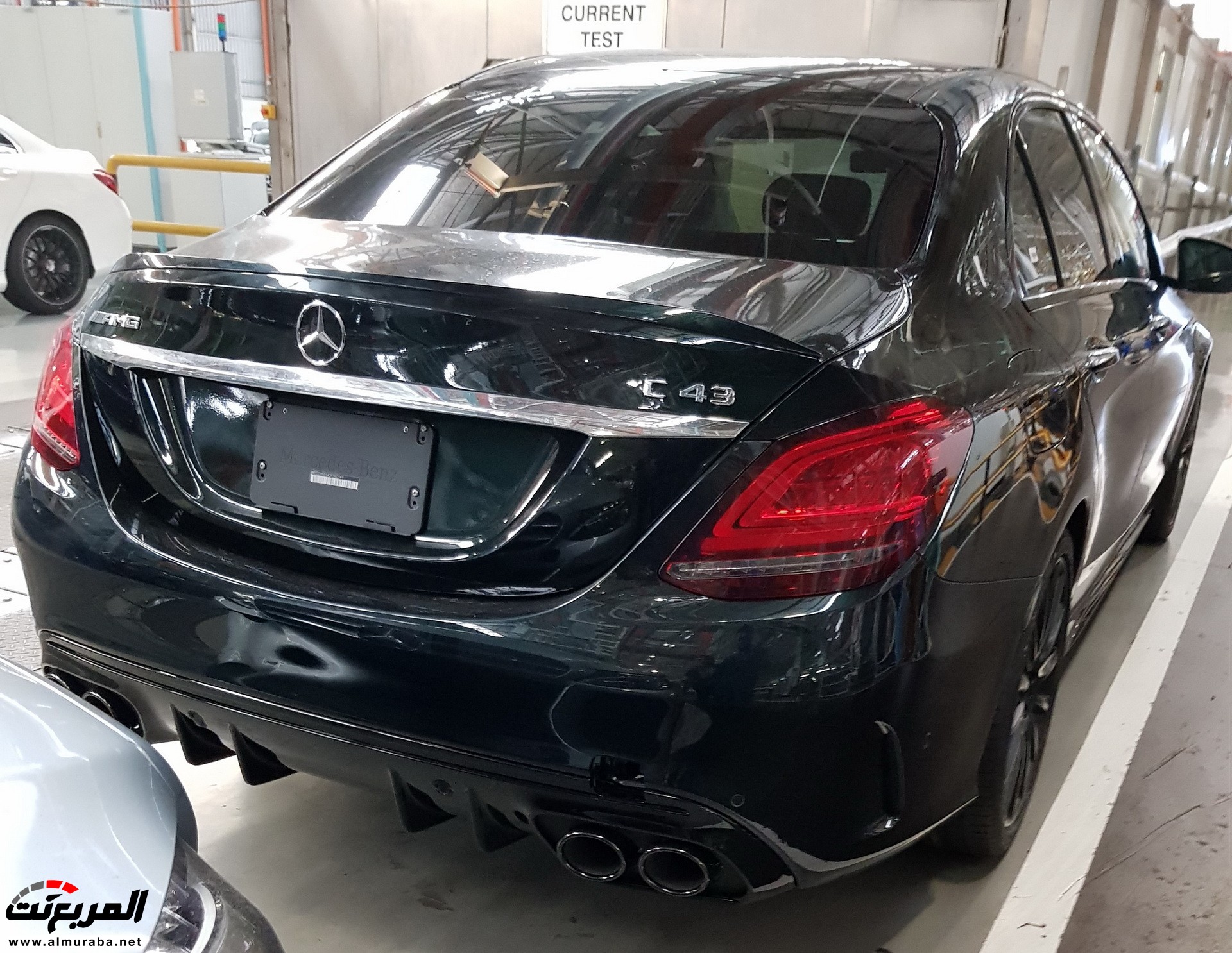 مرسيدس C43 AMG تظهر بدون تمويهات مع تصميم عدواني 1