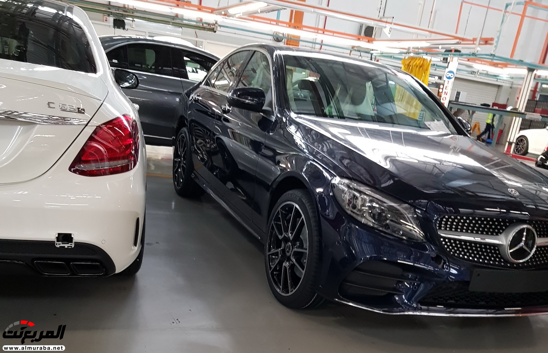 مرسيدس C43 AMG تظهر بدون تمويهات مع تصميم عدواني 4