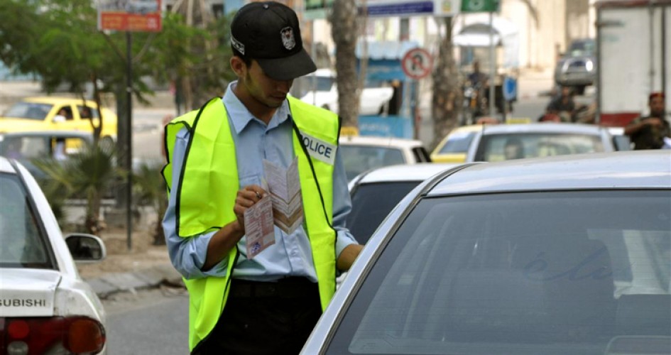 “مقال كاتب” المخالفات بين السائق ورجل المرور