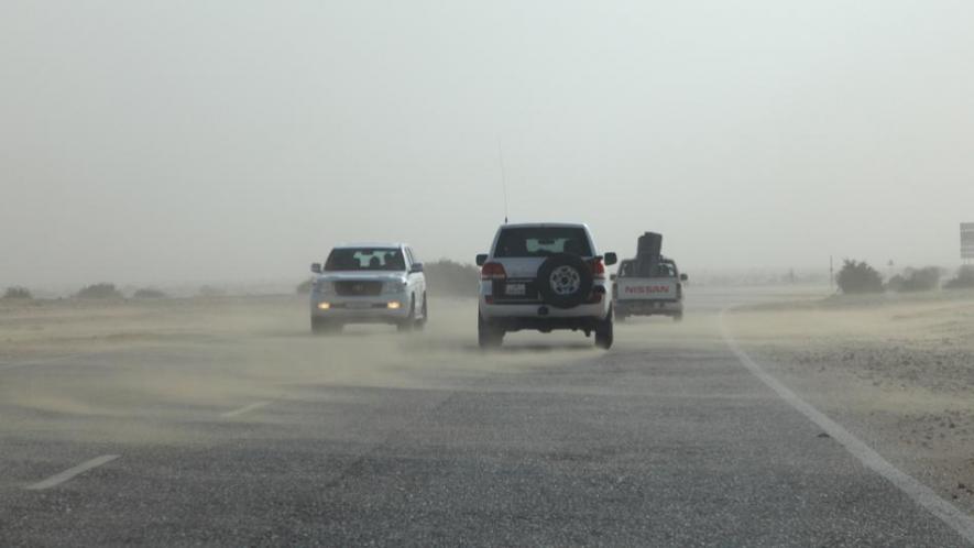 إرشادات لمنع الحوادث خلال العاصفة الترابية