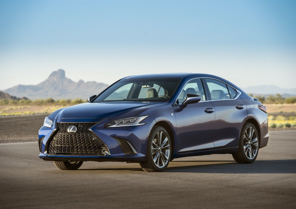 لكزس اي اس 2019 الشكل الجديد الجيل السابع تدشن نفسها رسمياً Lexus ES 40