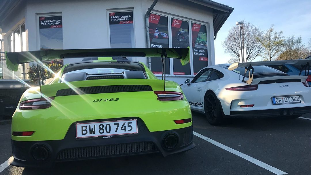 تحطيم بورش 911 GT RS في نوربورجرينج بعد 3 أيام من شراءها 7