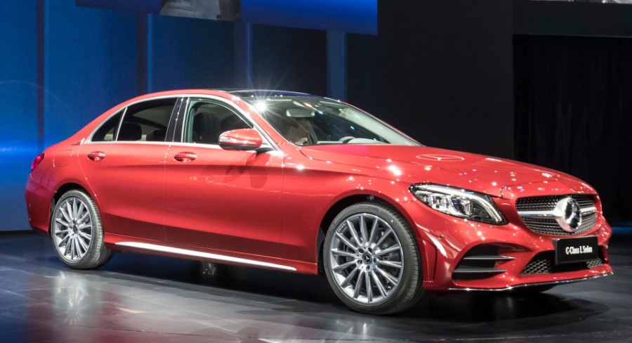 مرسيدس C-Class L 2019 طويلة القاعدة تدشن في بكين