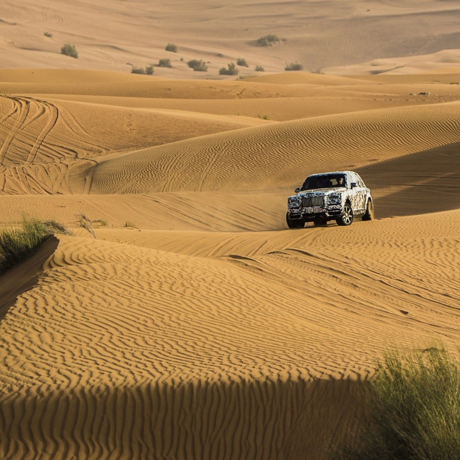 "رسمياً": رولز رويس كولينان SUV تدشن نفسها أمام العالم في 10 مايو 16