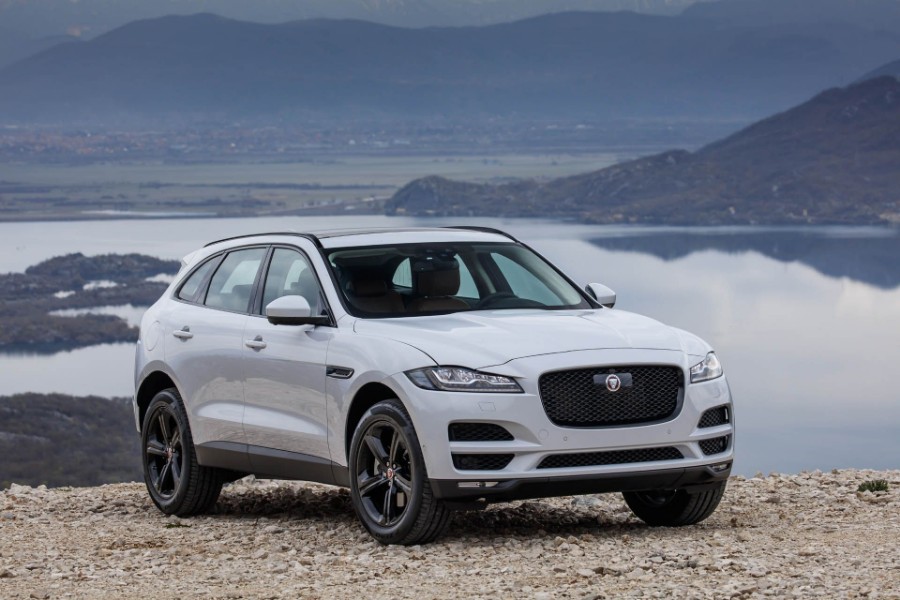 جاكوار F-Pace 2019 تحصل على إصدار SVR بقوة 542 حصان وتحسينات جديدة 3